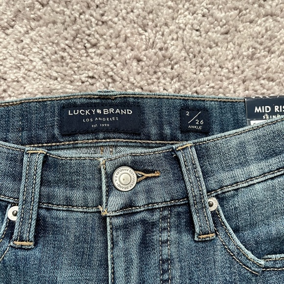 New Lucky Brand Size 2 26 Mid Rise Ava Skinny Jeans - Picture 4 of 4